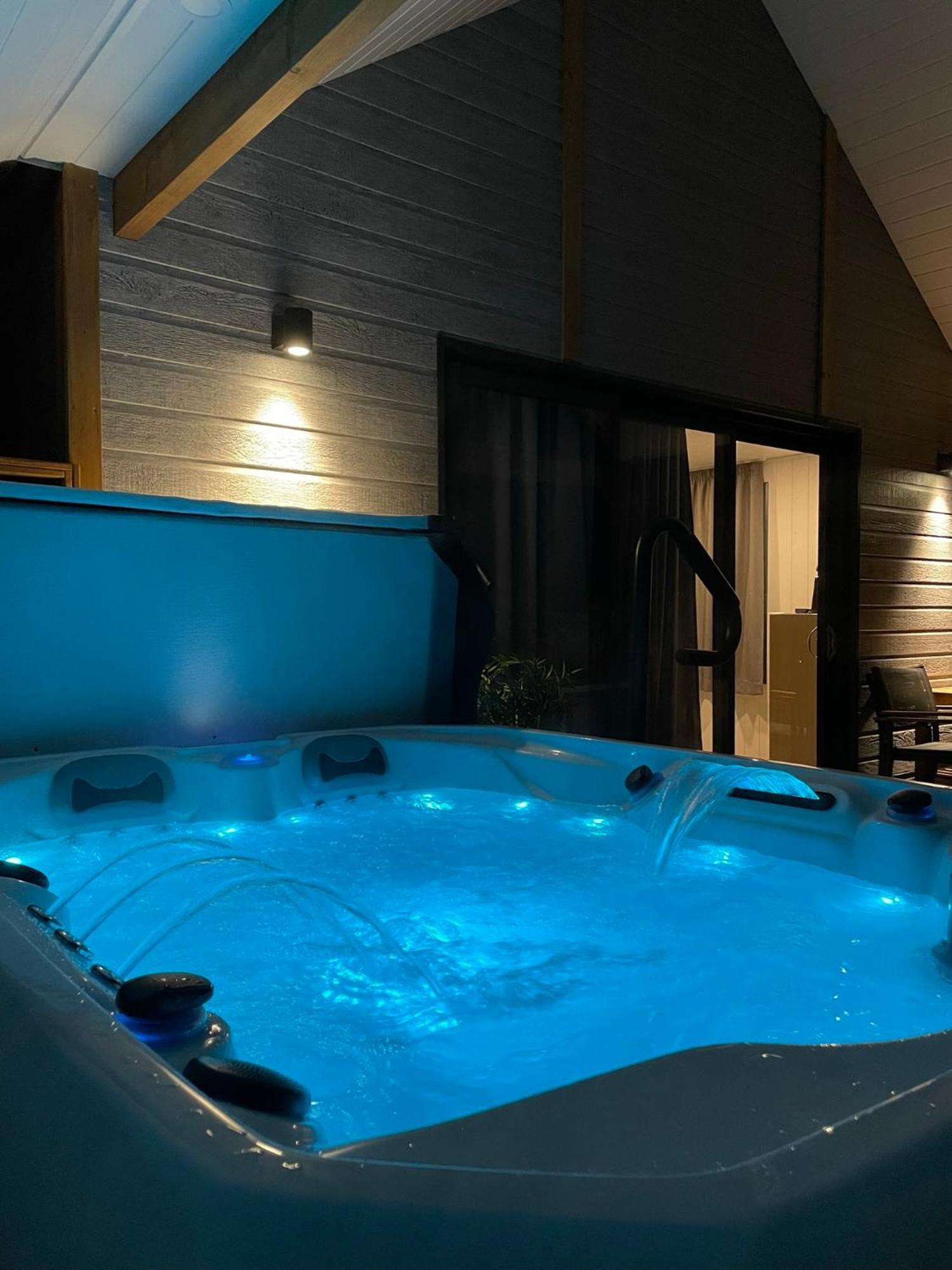 Domaine Les 2 Mondes Hotel 3*